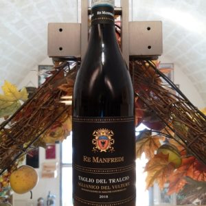 Taglio del Tralcio Terre degli Svevi Re Manfredi Aglianico del Vulture DOC 2022